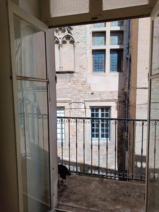 Grand Appartement En Maison De Ville Valréas Esterno foto